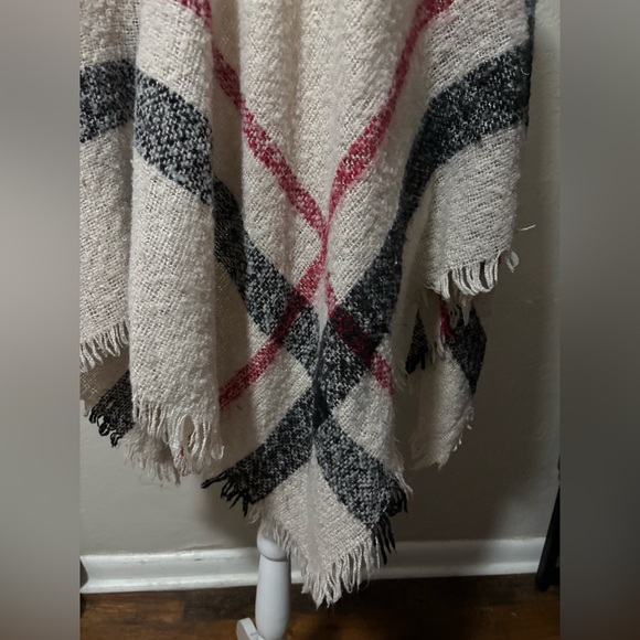 Lola B. Plaid Pancho - Picture 8 of 9